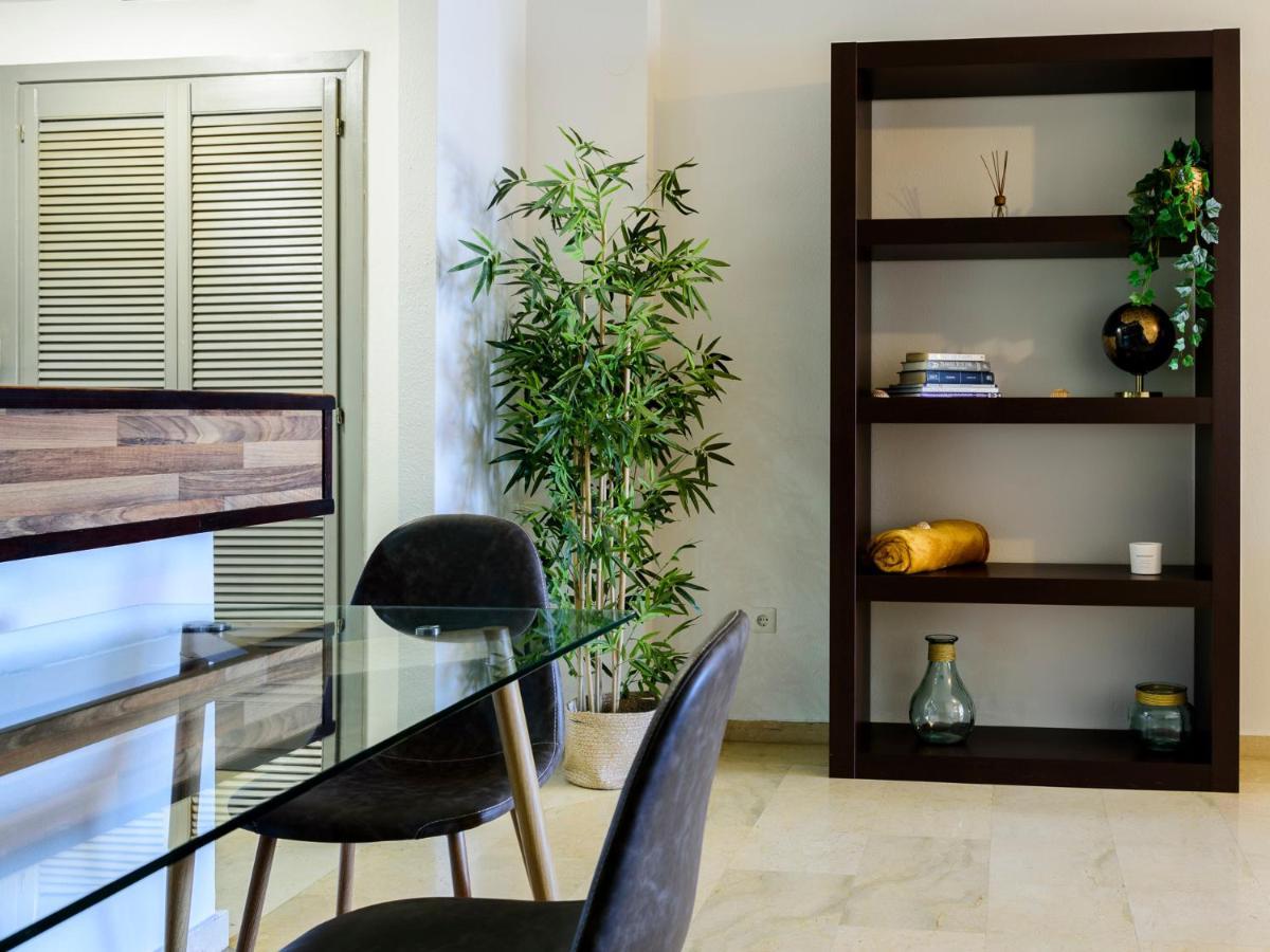 Estepona Marina With Sea Views, Pool And Parking Exteriör bild